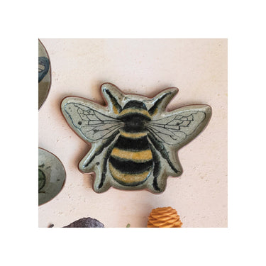 Multicolor stoneware bee-shaped serving plate with reactive glaze
