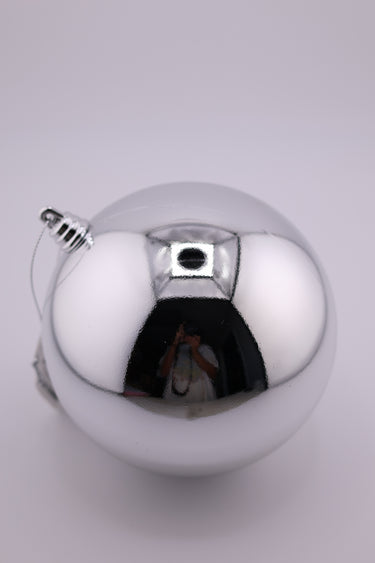 4.75" Shiny Silver Plastic Ornament