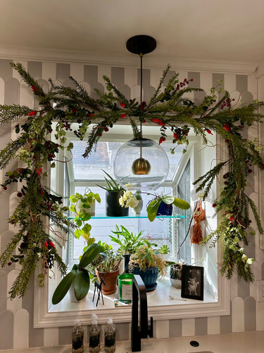 5' Pine/Berry/Eucalpytus Garland